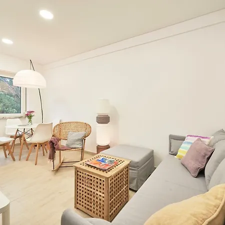 Appartamento Light With Amazing Balcony, By Timecooler Lisbona
