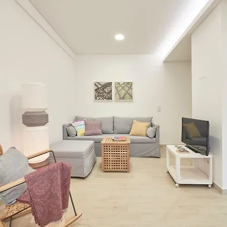 Light With Amazing Balcony, By Timecooler Appartement Lissabon