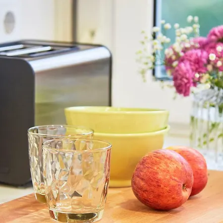 Appartement Light With Amazing Balcony, By Timecooler *