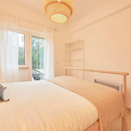 Daire Light With Amazing Balcony, By Timecooler